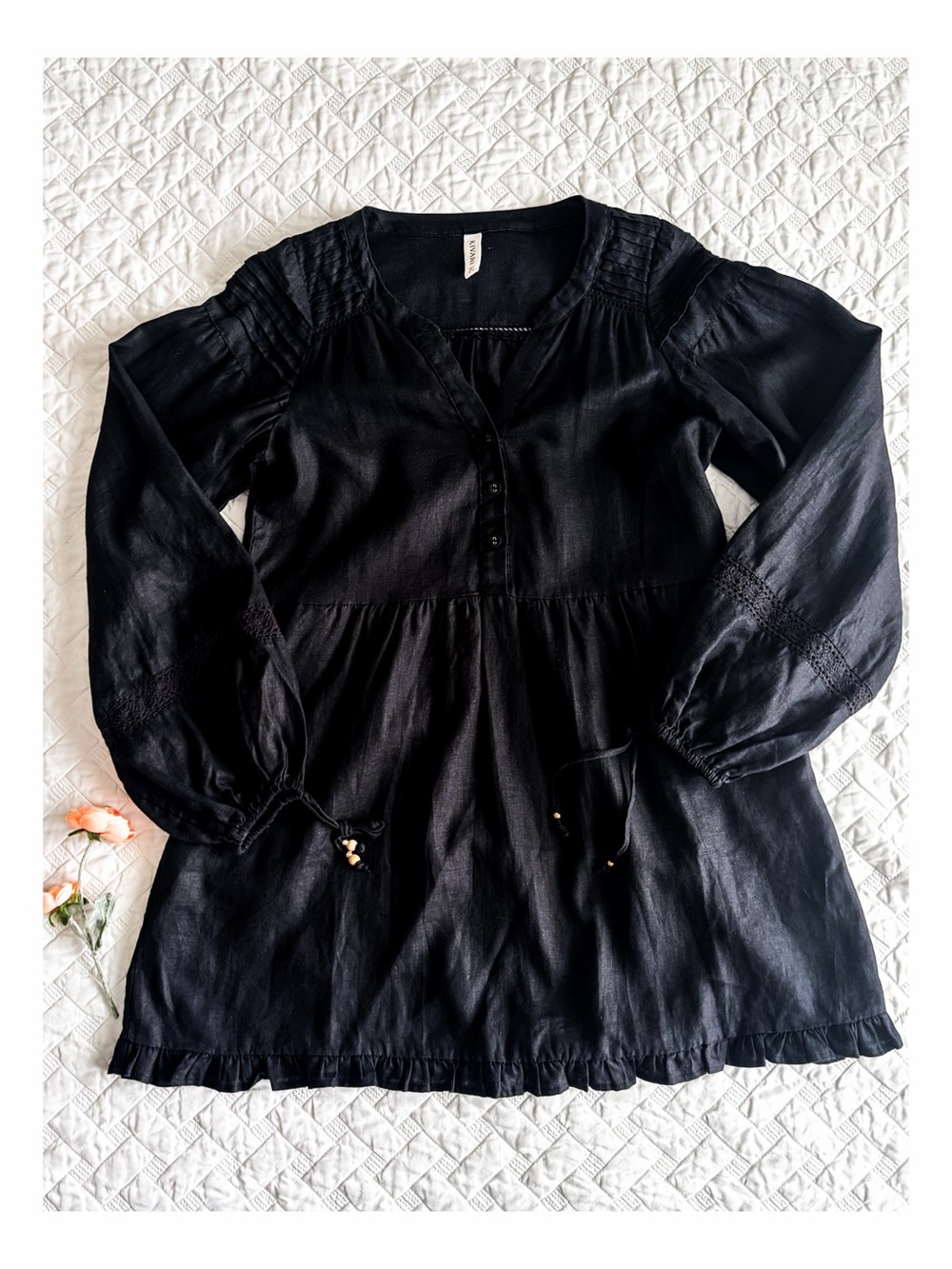 Kivari Black Mini Dress Boho Balloon Sleeve Pockets Pintuck Size US 4